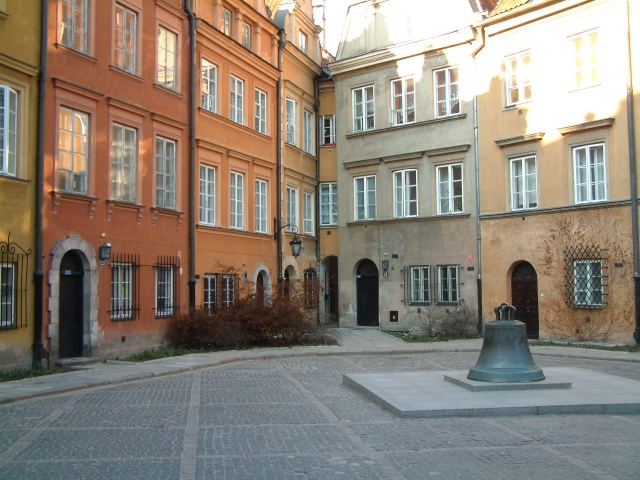 gal/Poland/Varsovie/Walk_in_old_town/DSCF0024.JPG
